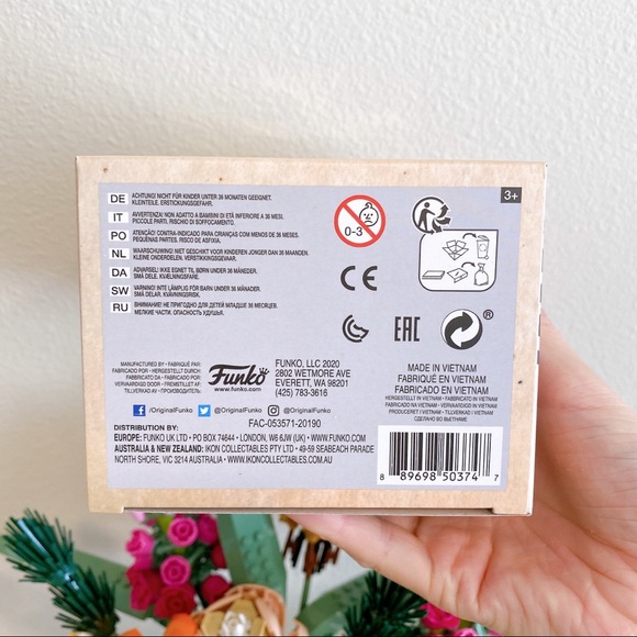 Funko Pop # 812 Mickey - Picture 6 of 8